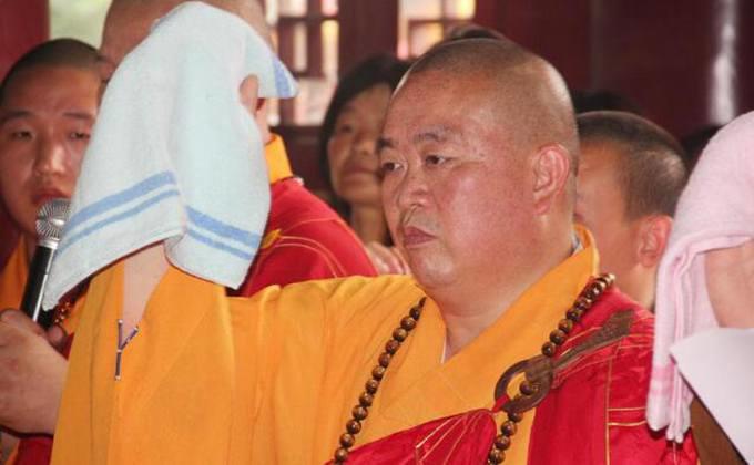 释永信开过光的女明星有杨澜吗 少林寺释永信老婆是释延洁吗