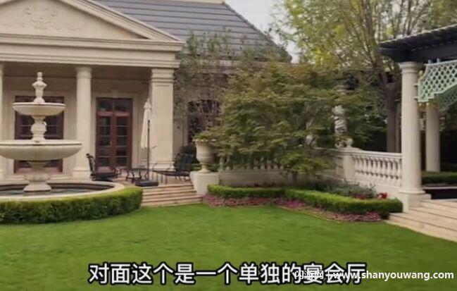 王红权星家里是做什么的 家世背景遭扒家境优越