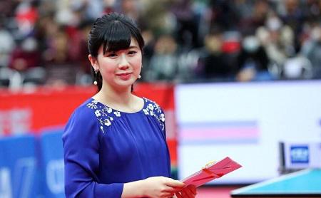 福原爱挺孕肚领奖高达30万 网友喊话二胎奶粉钱有了