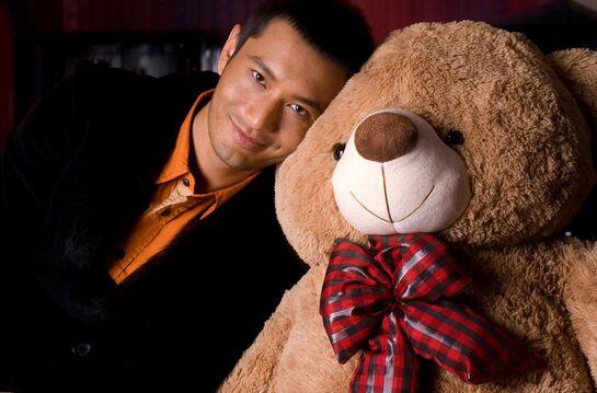 黄晓明为何叫教主? 这个称呼来源于网友的文章