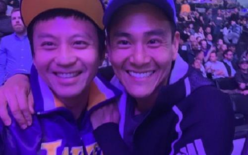 邓超彭于晏看球晒自拍 网友调侃娱乐圈著名沙雕终于相聚