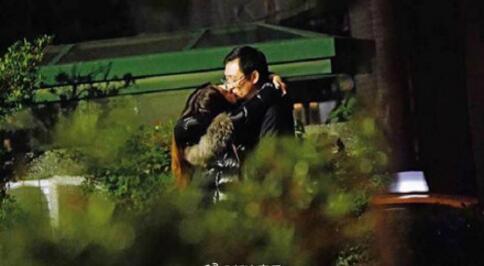 陈绮贞新男友是谁 陈绮贞与前男友钟成虎分手才7个月