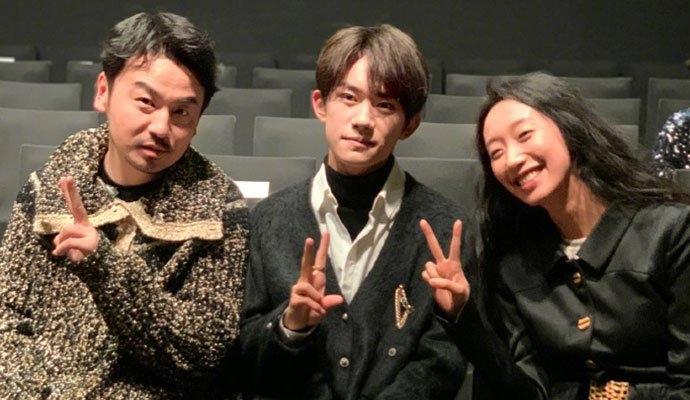 易烊千玺微博P图跟黄觉合影原因 黄觉的罚款因为千玺失效后续来了