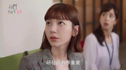 郭雪芙鼻子好奇怪黑历史多 6年前承认吸烟却不敢承认整容