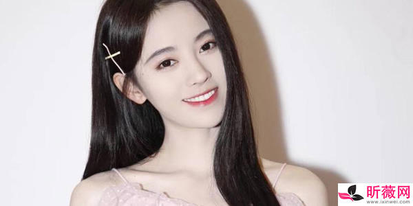 鞠婧祎为什么是四千年第一美女 网友评价长相一般很普通