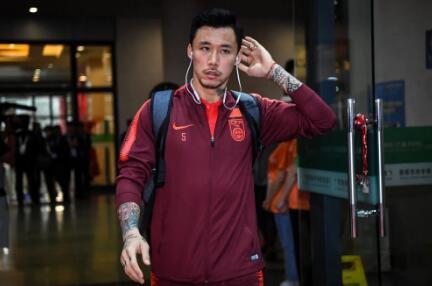 张琳芃乌龙球是怎么回事本人回应 张琳芃微博被围攻如今出面回应