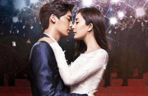 李易峰被卡拉摸头什么情况 杨幂李易峰出轨天涯扒皮打胎事件始末