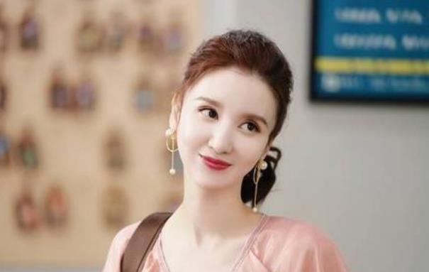 安家里张乘乘的孩子是谁的 徐姑姑为什么答应养育张乘乘的孩子?