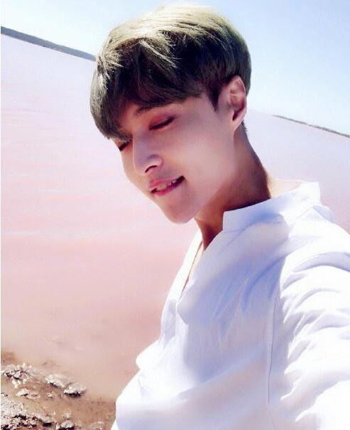 张艺兴ins取关exo队长金俊勉原因是什么 真相难道与解约有关?