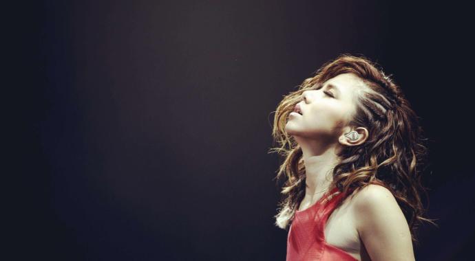 邓紫棋忆旧爱泪崩 邓紫棋最喜欢的前任会是林宥嘉吗