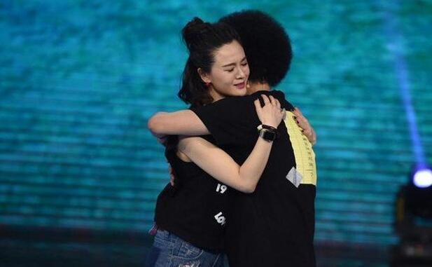 张晓龙陈思斯结婚照P的吗 陈思斯赵英俊结婚了吗