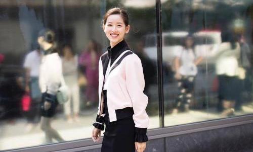 章泽天回怼网友是什么原因 章泽天赴剑桥读书和刘强东现状