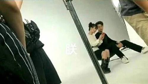 杨紫李现拍杂志穿情侣装物料曝光 杨紫的电视剧合作李现遭受热议