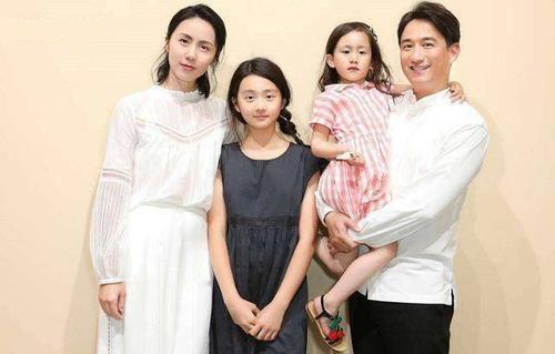 卓伟曝黄磊出轨对象是谁真的吗 黄磊老婆孙莉的爱情故事怎么认识的