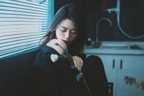 2020年开放地摊经济 地摊经济火爆的背后有什么优势吗？