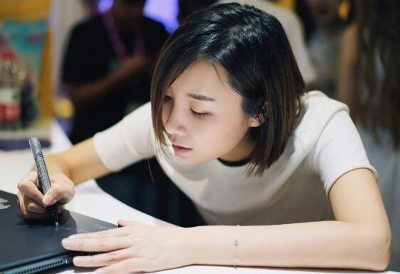女流66在斗鱼年薪大约多少 斗鱼上市为什么有女流