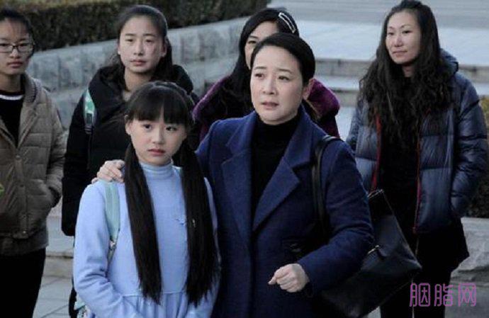 陈小艺老公是谁？模范夫妻却传出离婚传闻越演越烈