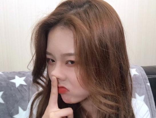 温婉为什么会被抖音封 抖音温婉家里条件