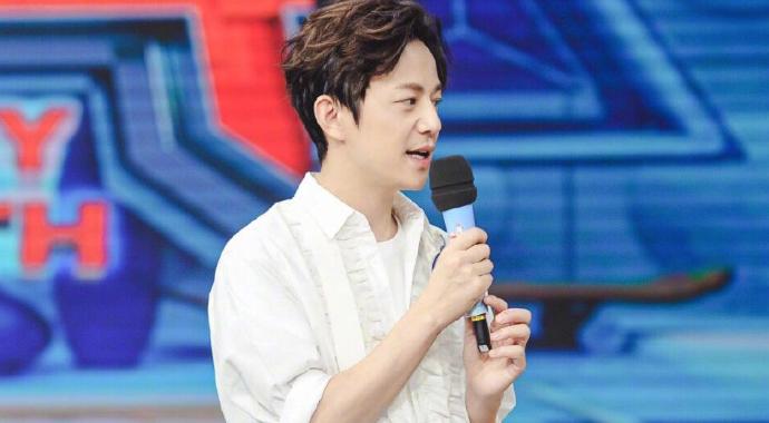 快乐家族成员为何炅庆生 揭露谁能拿到何榜第一是什么意思