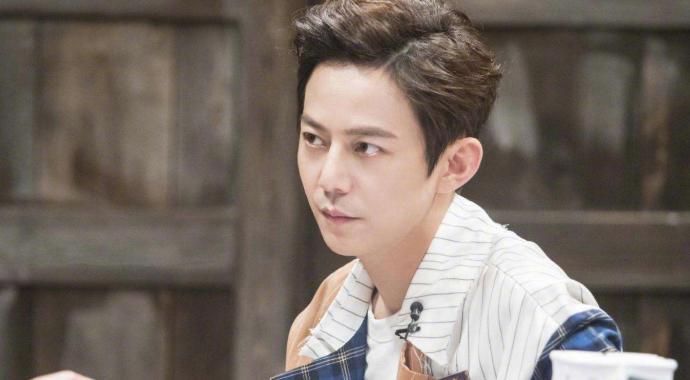 快乐家族成员为何炅庆生 揭露谁能拿到何榜第一是什么意思