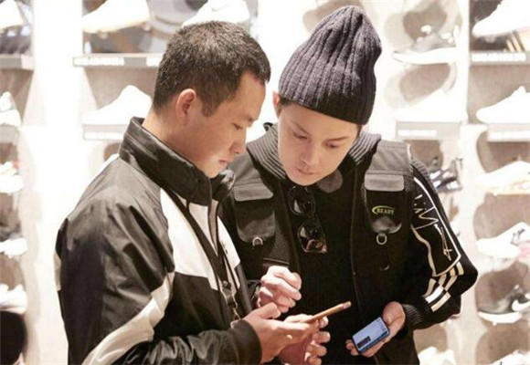 尹正为什么在广东长大 尹正个人资料
