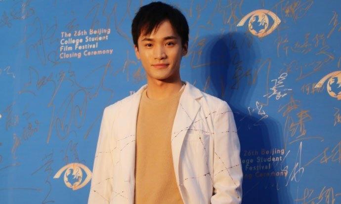 梁霆炜女朋友是谁身份深扒 梁霆炜年龄个人资料深扒引热议