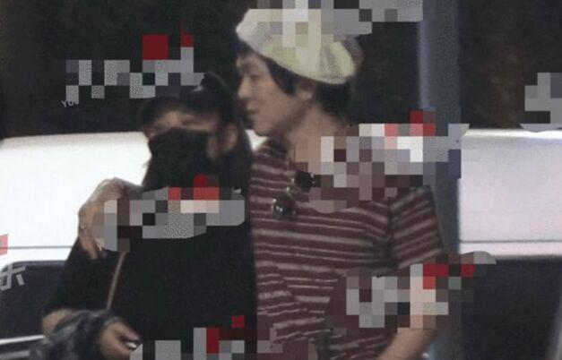 马思纯张哲轩恋情官宣 两人什么时候在一起的