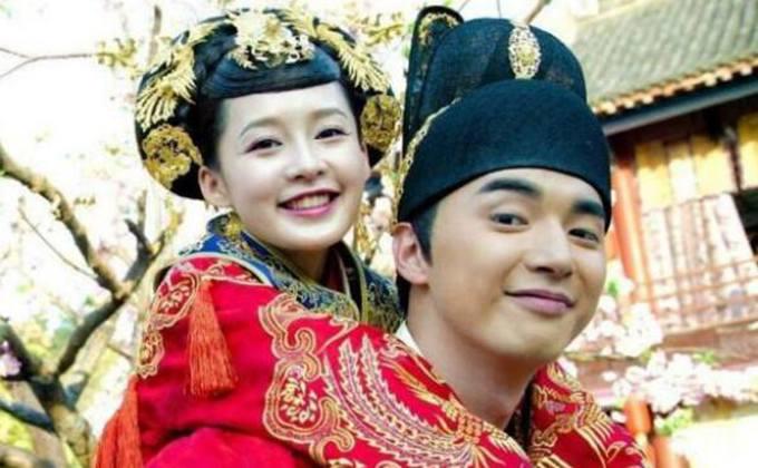 金世佳李沁怎么回事 金世佳微博暴露女友李沁端倪又劈腿吗