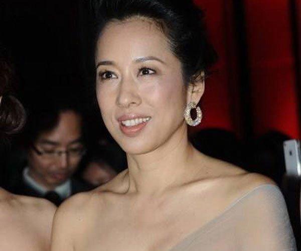 朱玲玲老公罗康瑞身价惊人 朱玲玲个人资料简介深扒