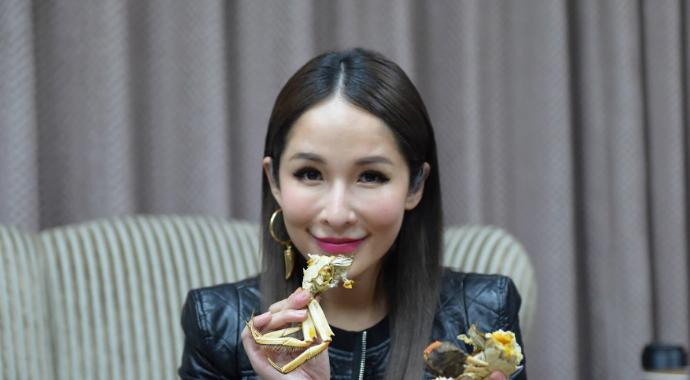 萧亚轩公开意外受伤照片 具体始末曝光萧亚轩受伤照片令人触目惊心