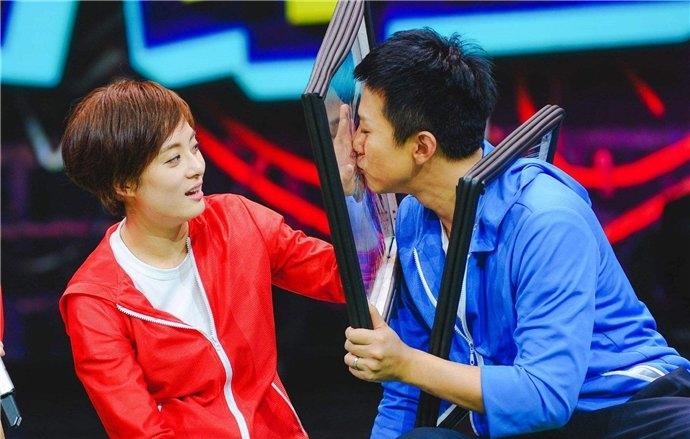 网曝邓超孙俪离婚细节曝光 邓超孙俪各玩各是什么情况