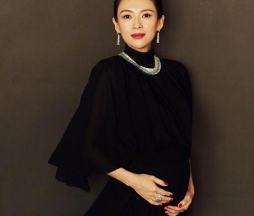 章子怡微博承认怀二胎晒孕照 汪峰发文分享被调侃永远上不了头条