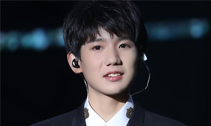 王源性格怎么样 王源最近黑了是咋回事