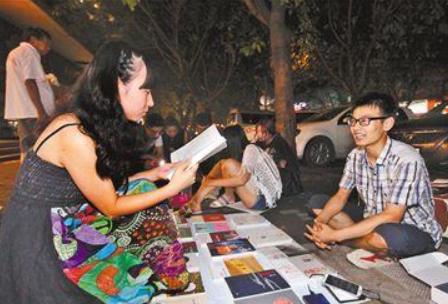 地摊经济合法化，地摊经济2020到底能坚持多久？