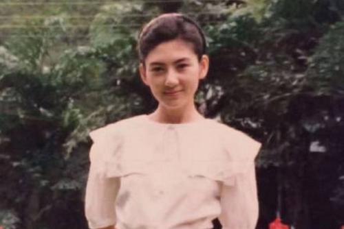 程晓玥母亲去世后首发文悼念母亲 获网友鼓励希望早日平复心情