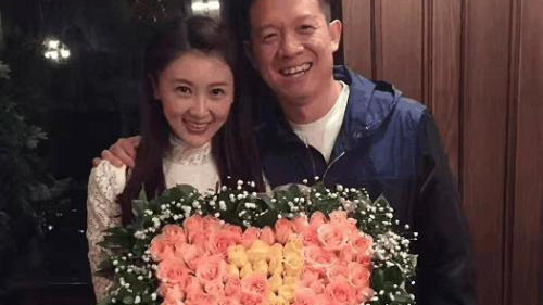 甘薇提出离婚诉讼向贾跃亭索赔近40亿 贾跃亭老婆甘薇现状