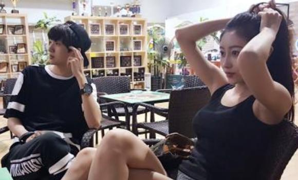 快手许多语儿跳舞团队 许多语儿多少钱一次