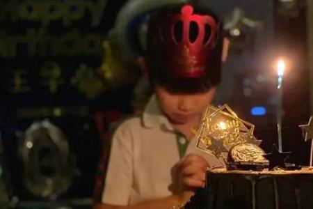 王宝强为儿子王子豪庆生，前妻马蓉效仿潘粤明隔空抢戏