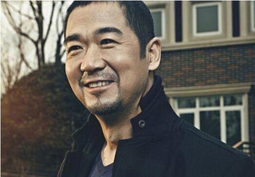 张国立人设崩塌 儿子张默吸毒被抓老戏骨备受指责