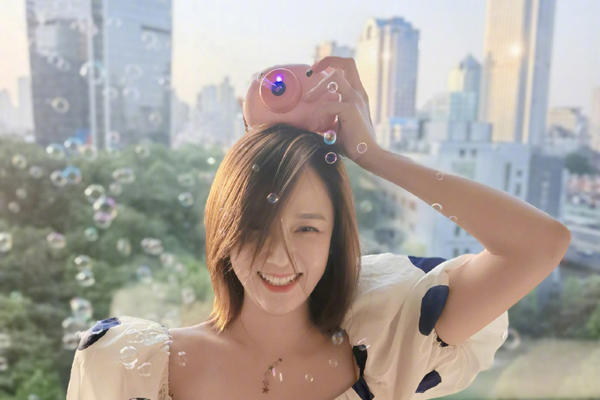 陈乔恩怼网友是怎么回事 有男友却和陈正飞关系暧昧被质疑