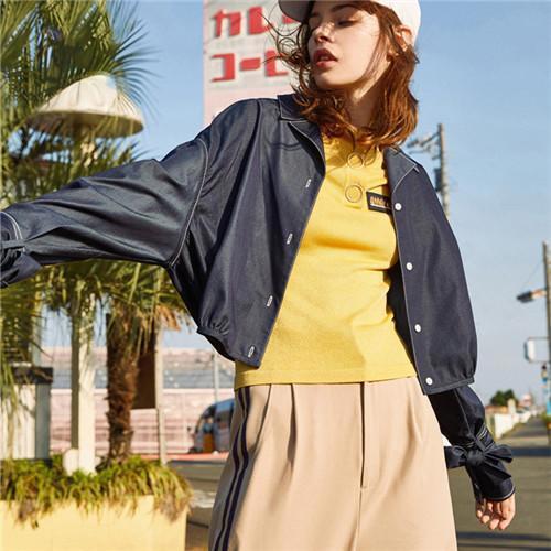 牛仔外套的三种万能搭配 牛仔外套搭配方法