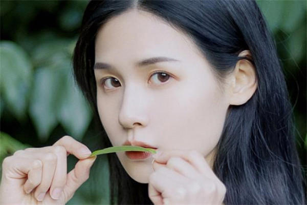 秀恩爱的短句8个字笑话 我的未来,与你同在