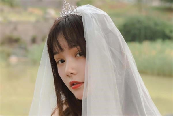 女人劈腿是什么意思？这些征兆你要发现