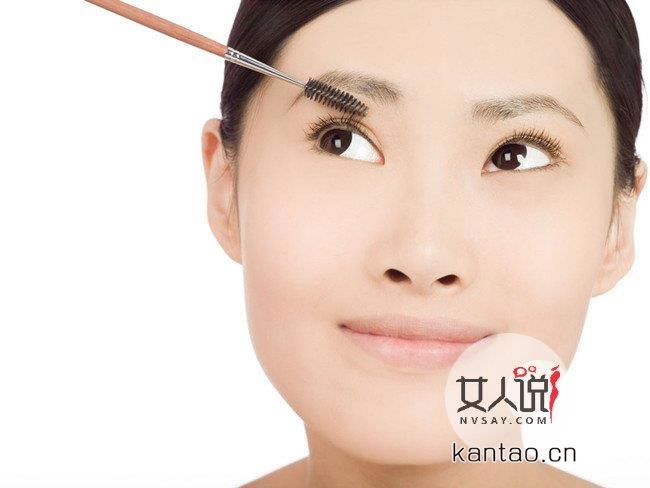 怎么样化非主流妆 三分钟教会你化非主流妆让我们一起变美吧