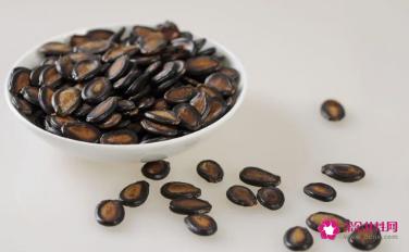 西瓜子的功效与作用介绍