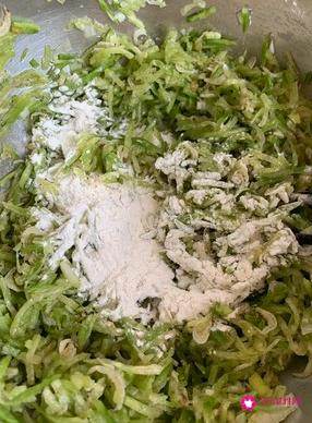 炸萝卜丸子的制作方法