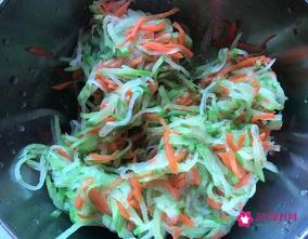 炸萝卜丸子的制作方法