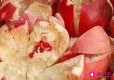 石榴皮煮水的六个功效
