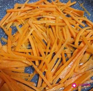 肉丝炒胡萝卜丝的做法