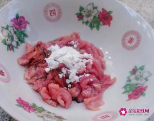 肉丝炒胡萝卜丝的做法